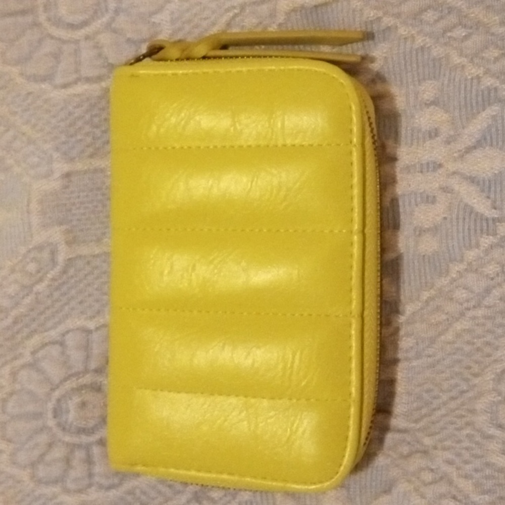 Universal Thread Lemon/Lime Zip Around Wallet, Nw… - image 2